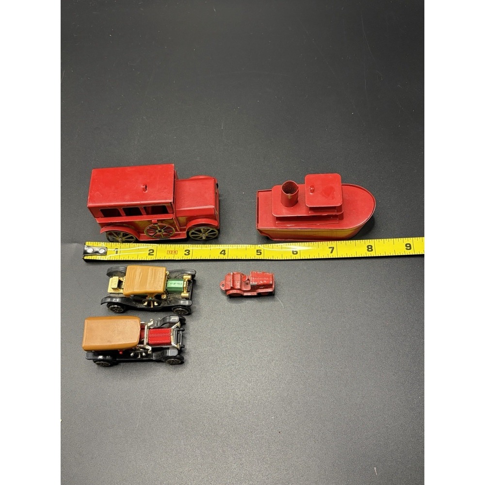 5 Vintage/Miniature Old Time Die Cast Metal Cars/Boat/japan - Picture 6 of 12